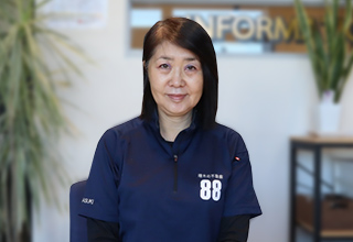 田村　真知子